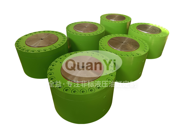 常州全益機(jī)械制造有限公司-起重裝備用加壓油缸480/360-50480/360-50