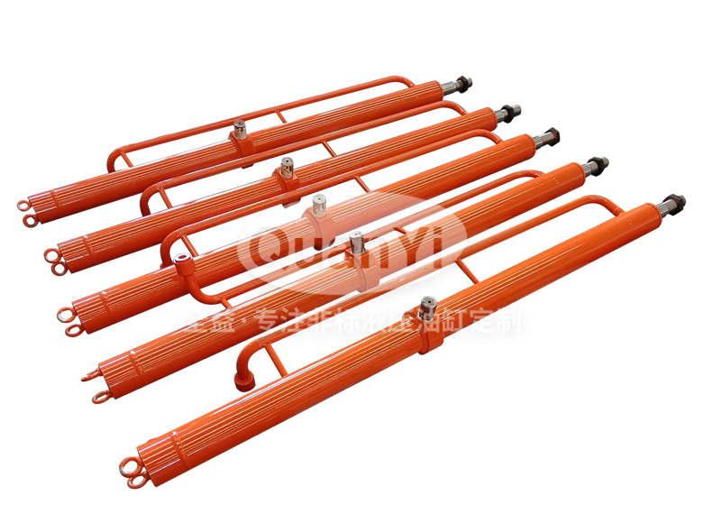 常州全益機(jī)械制造有限公司-34寸液壓硫化機(jī)用開(kāi)合模油缸 80/50-142580/50-1425